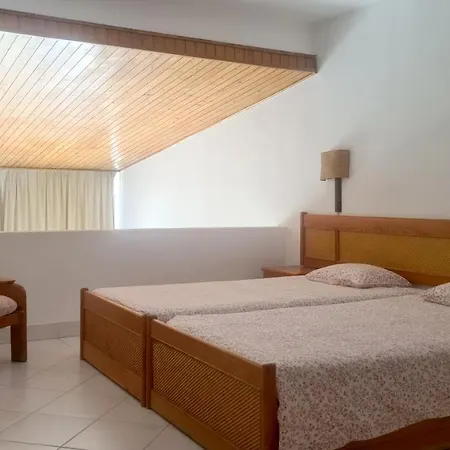 Albufeira, Cerro Branco